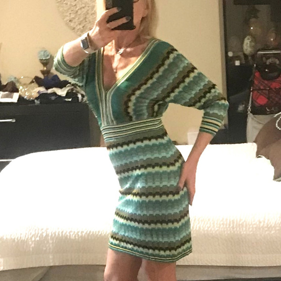 Guess Marciano deep V bat sleeves Missoni dress - Picture 2 of 8